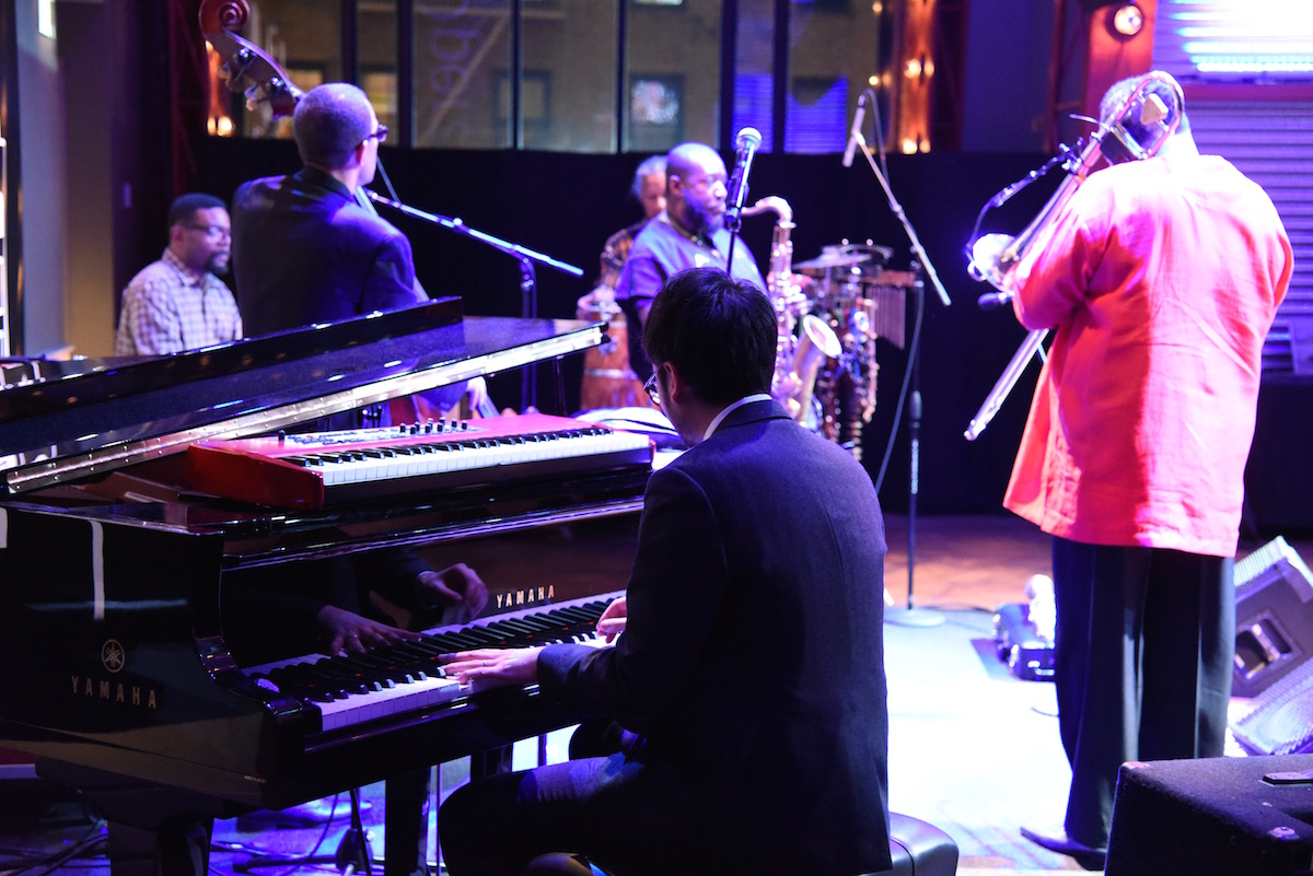Clifton Anderson Sextet -1.9.2016 Clifton Anderson(tb) Antoine Roney(ts) Tadataka Unno(p) Paul Beardry(b) Taru Alexander(ds) Victor See Yuen(per)