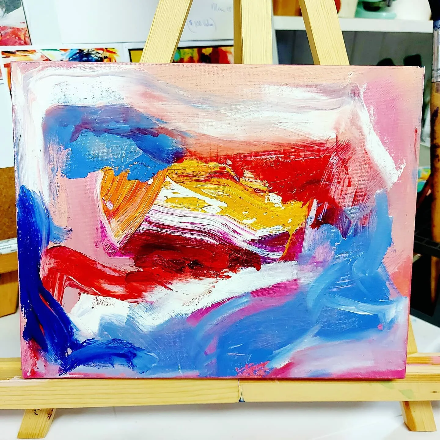 When you don't have space: #smallscale #tinypainting #tinyeasel #study #oil #abstractart #colour #keepingitreal #asd #adhd #artist #jesskellarart