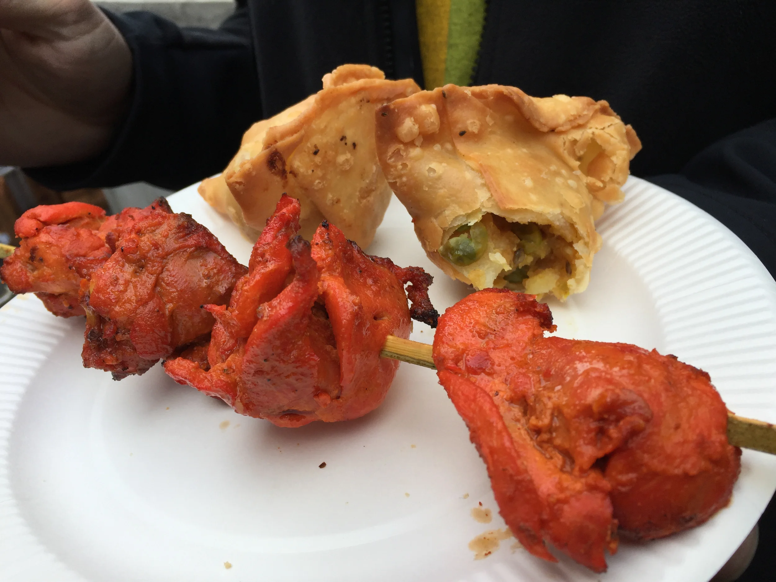 Tandoori Chicken and Samosas