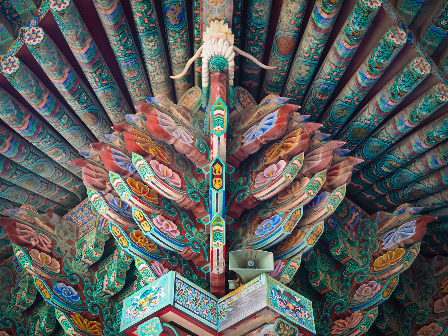 Decorative corner of the temple