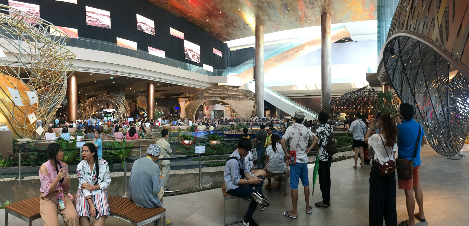 inside Iconsiam Mall