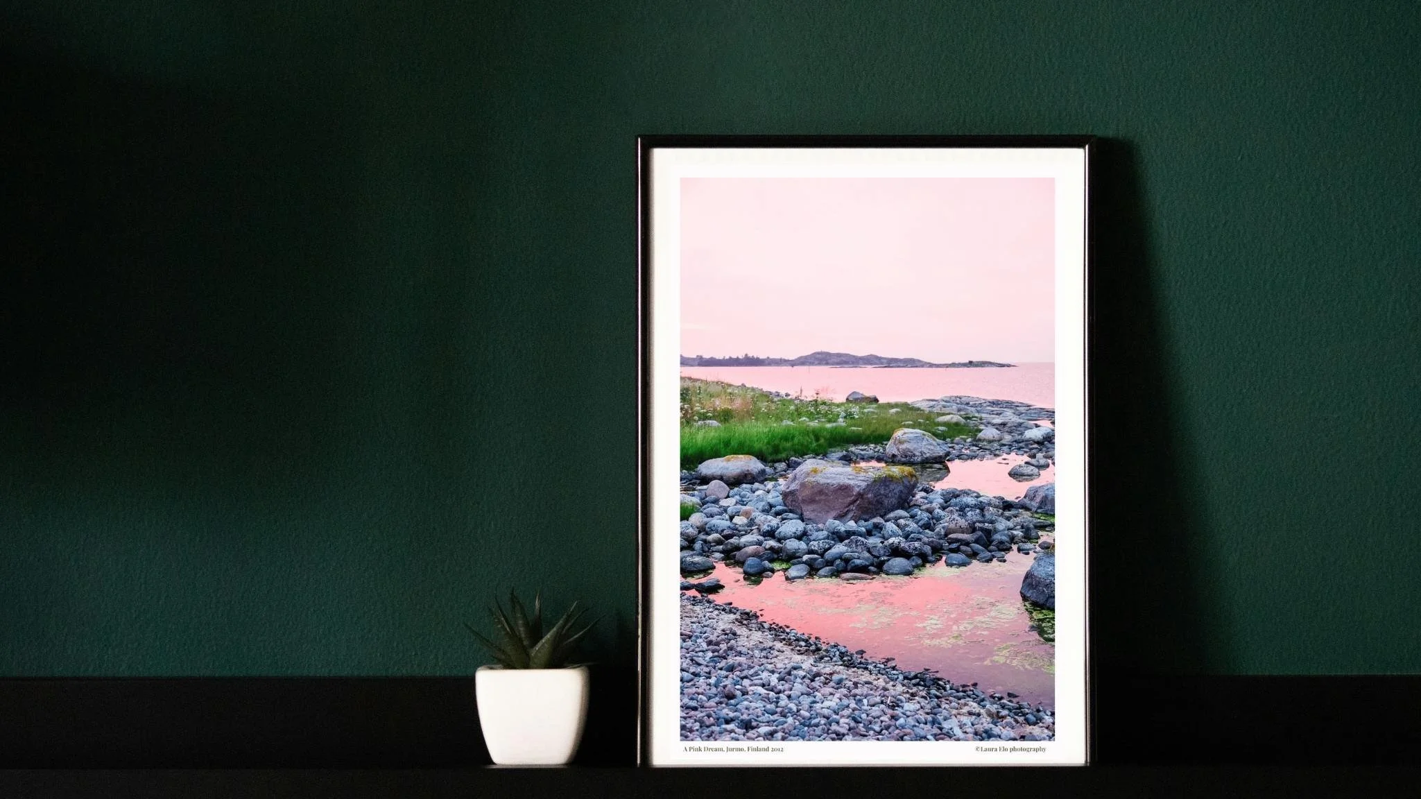 15. Vaaleanpunainen uni : A Pink Dream, Jurmo, Finland 2012.jpg