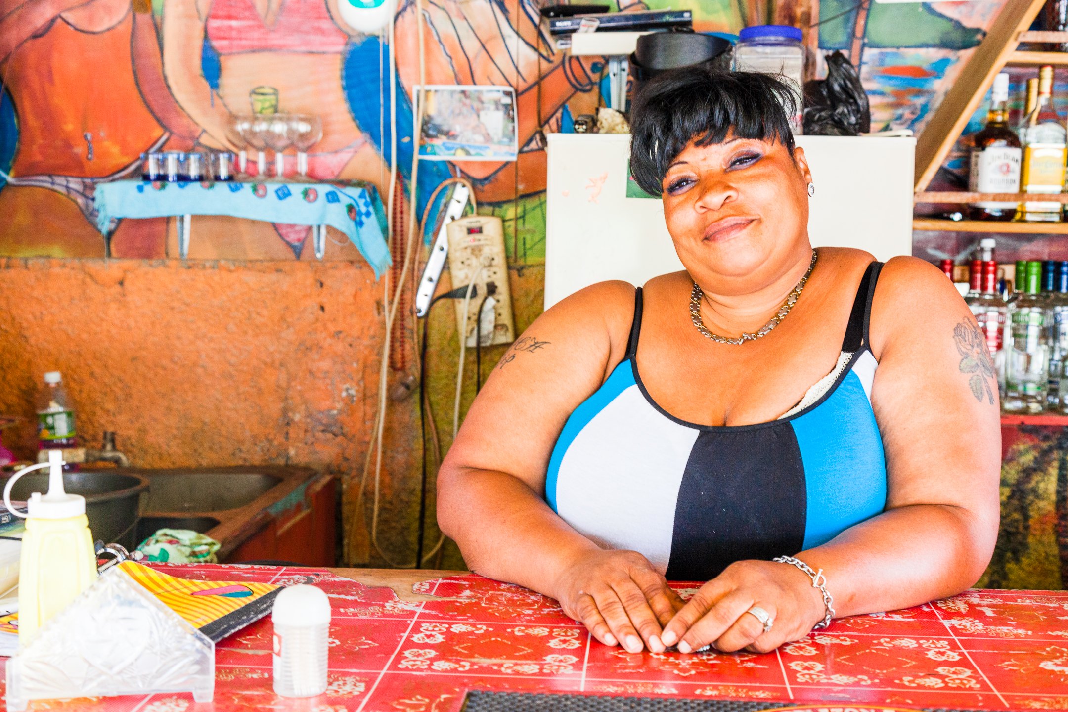  The waiter's smile, Negril, Jamaica 2014 ©Laura Elo 