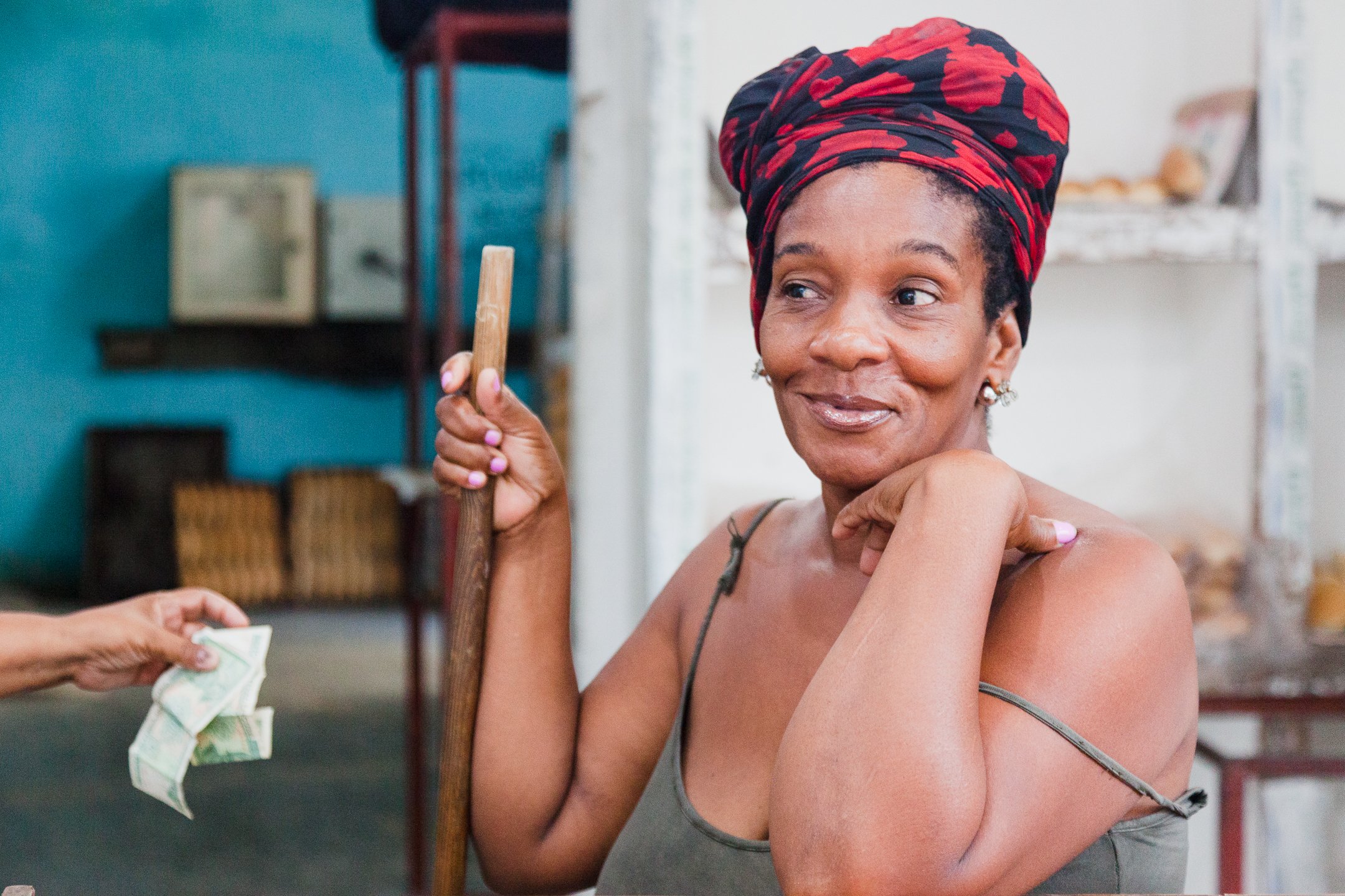  Breakfast bread moment , smile, Havanna, Cuba, 2019 ©Laura Elo 