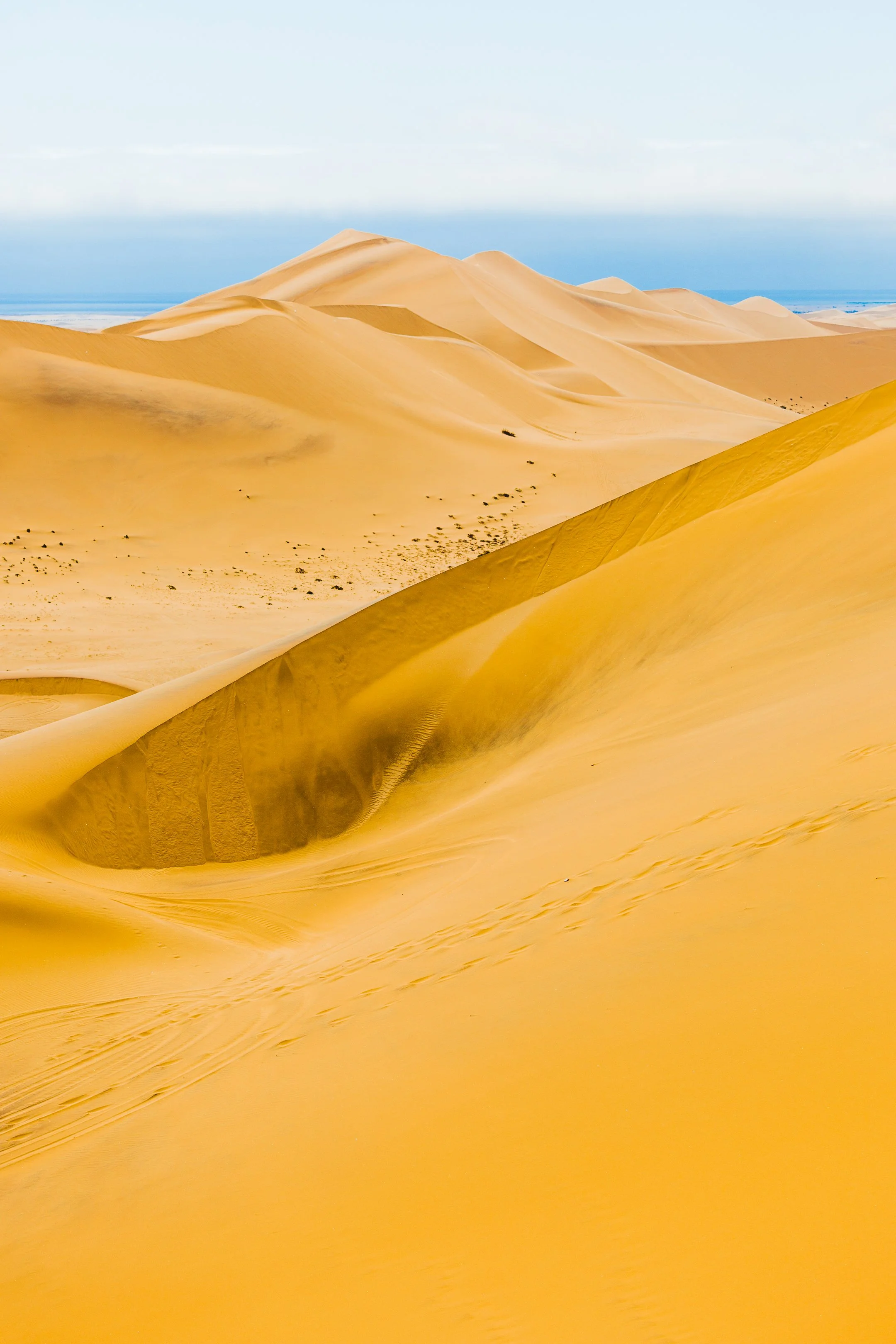 24. Aavikon aallot, Walvis Bay, Namibia, 2013 Copyright Laura Elo.jpg