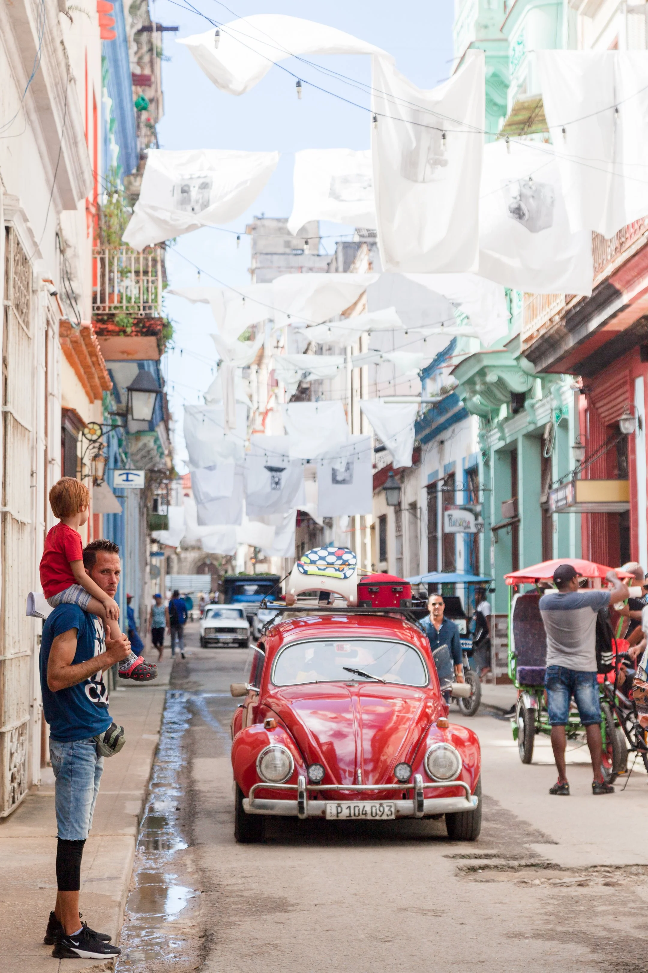 10. Red dream, Havanna, Cuba 2019 Copyright Laura Elo.jpg