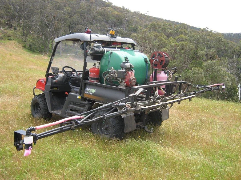 Specialty boom spray work in a range of agricultural situations, turf and small acreages.