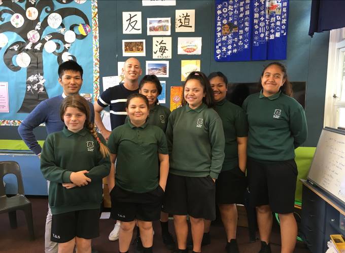 Students in Tui Glen School