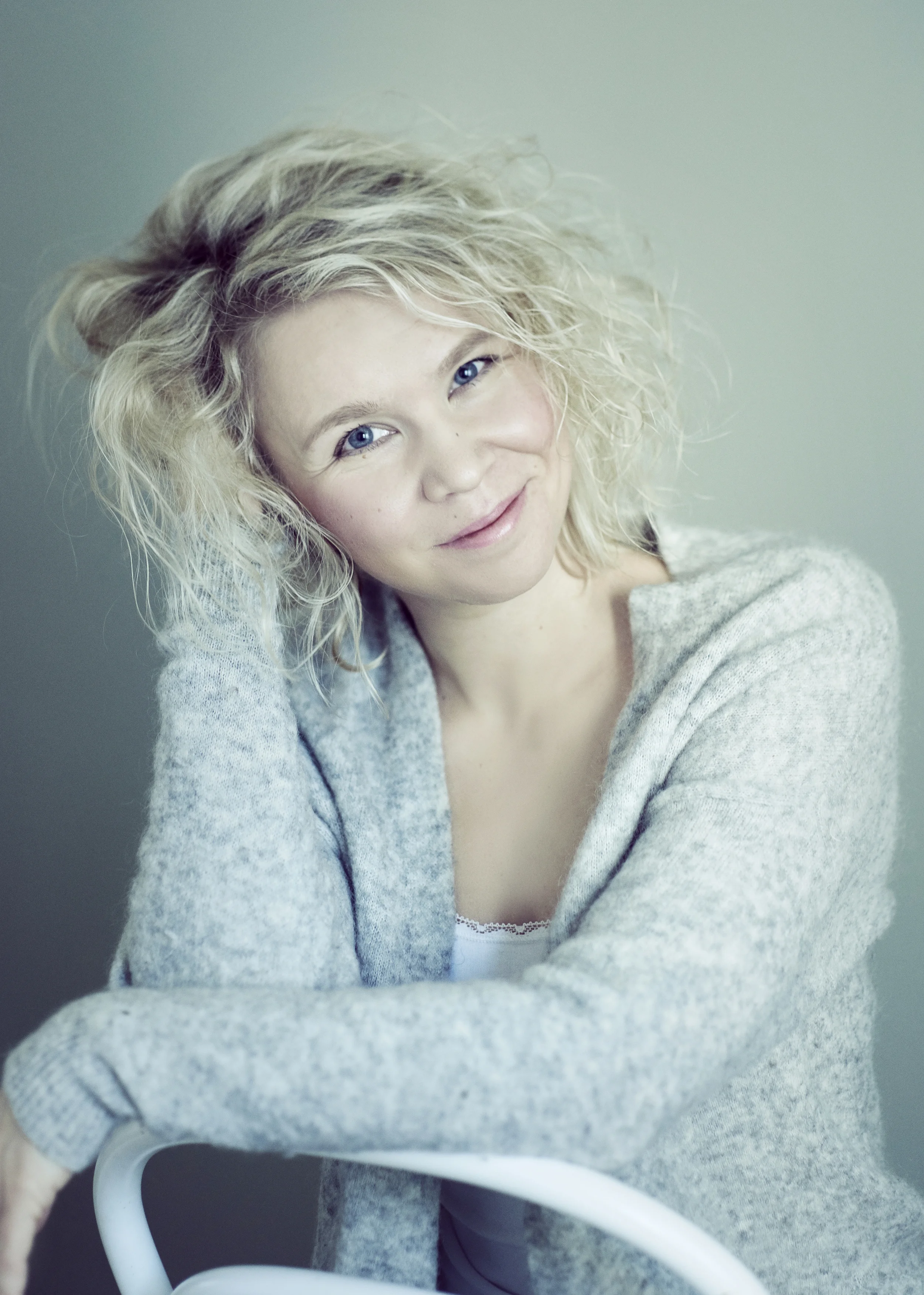 Photography for Ateena Kustannus| Writer Henriikka Rönkkönen