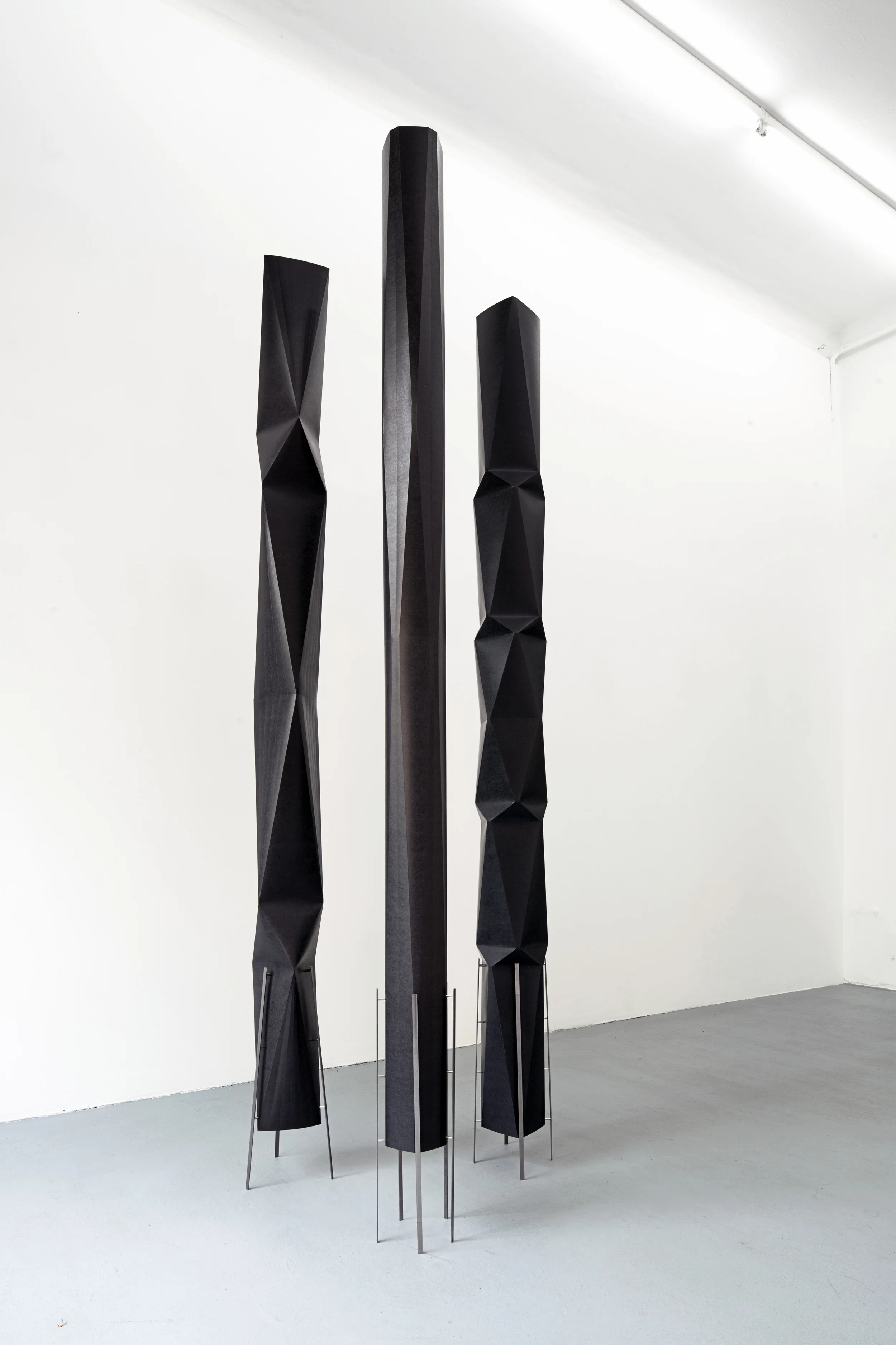Columns Macrocosmi. Gallery Gilla Lörcher. September 2015