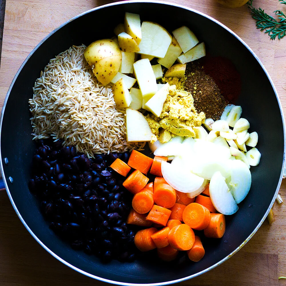 1 PAN DISH - spicy black bean rice