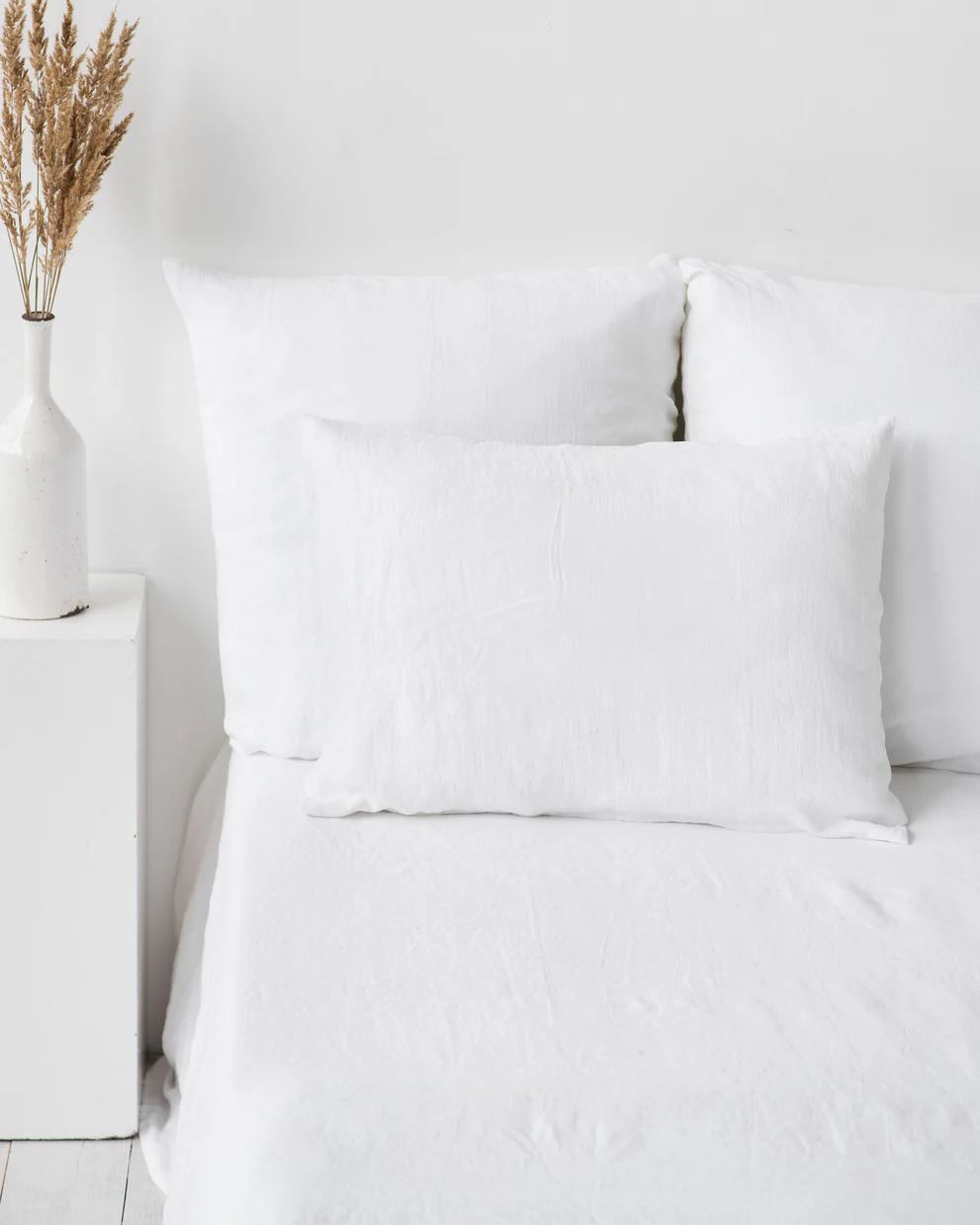 white-linen-pillowcase-1.jpg