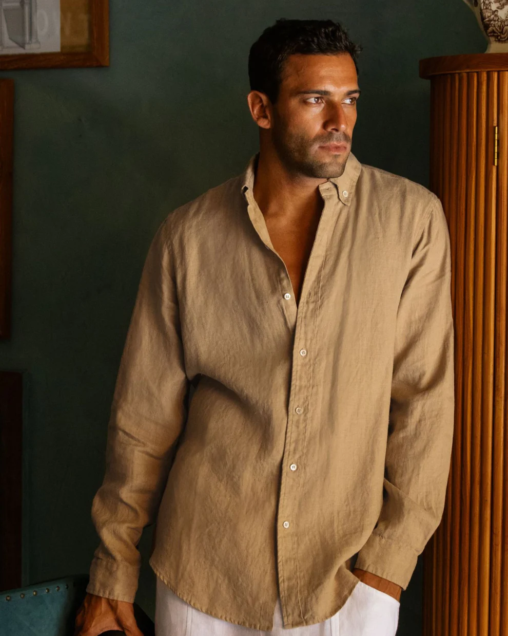 SINTRA-shirt-in-wheat-STOWE-pants-in-white-MAIN.jpg