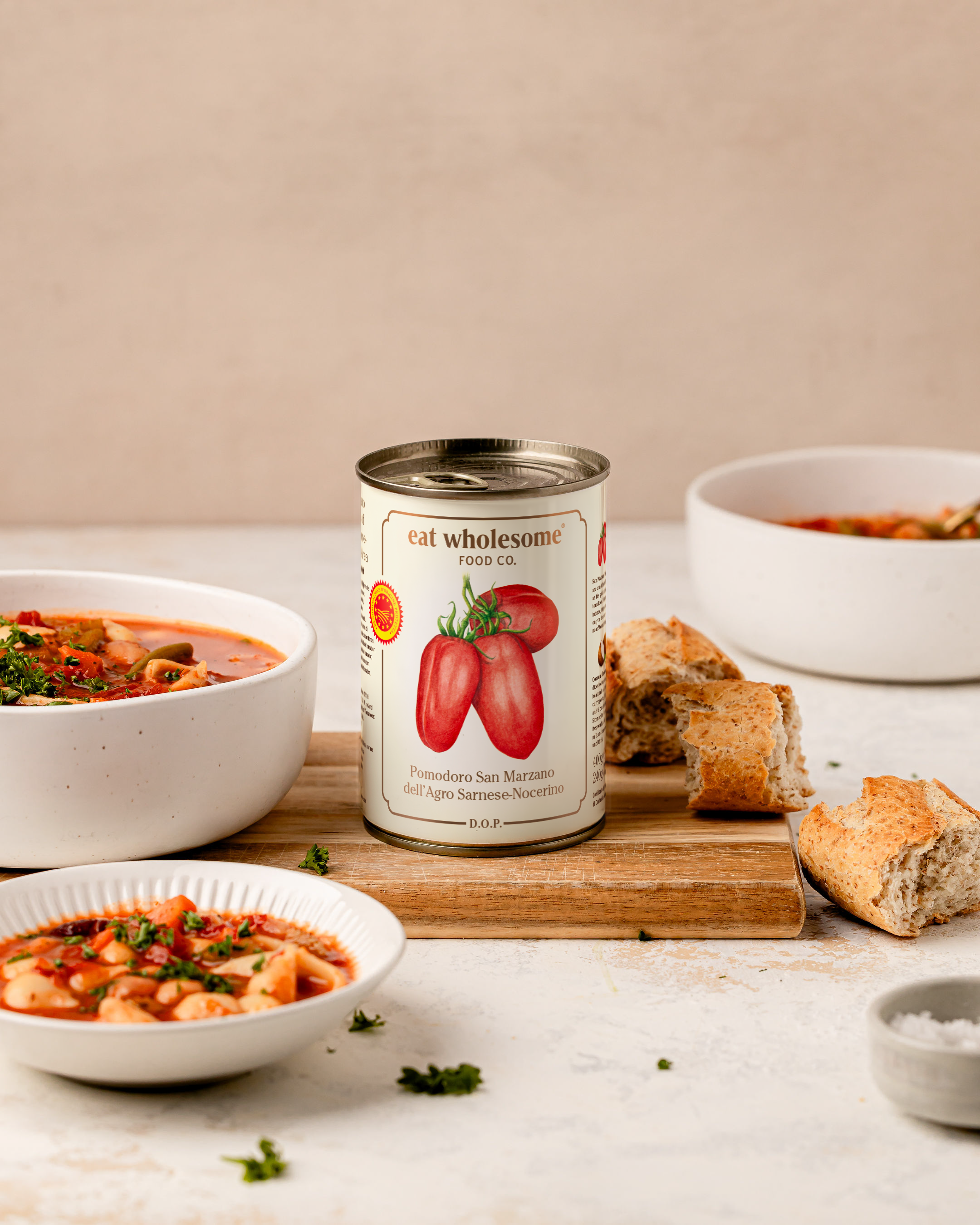 XRxEat Wholesome-San Marzano Tomatoes D.O.P. 400 g_lifestyle 2 (1).png