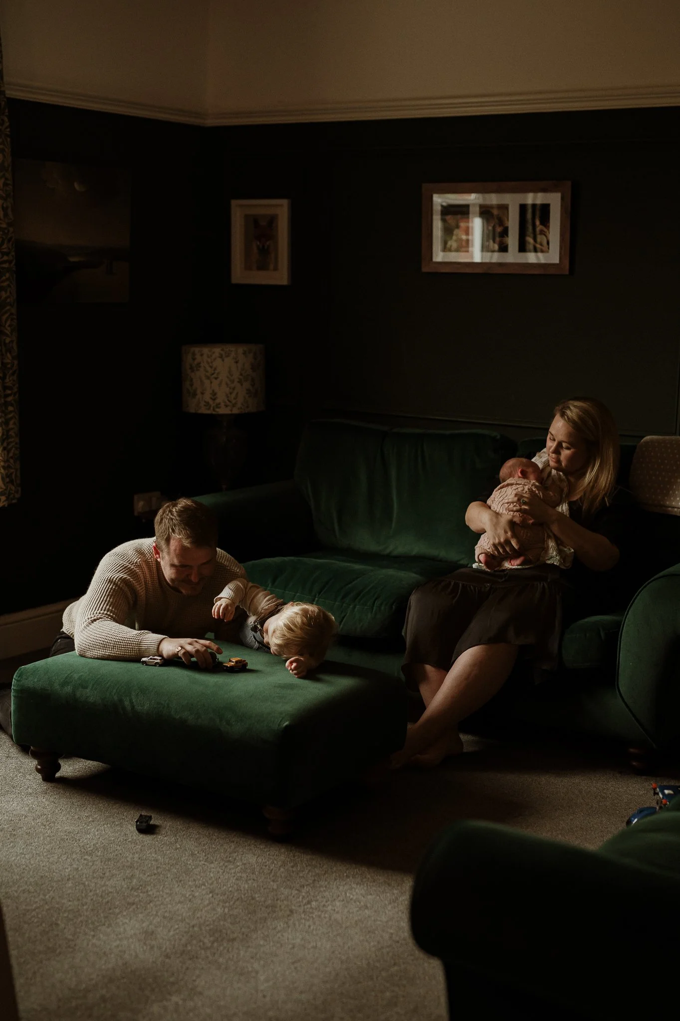 theUNTOLDphoto worcestershire in-home newborn family photographer