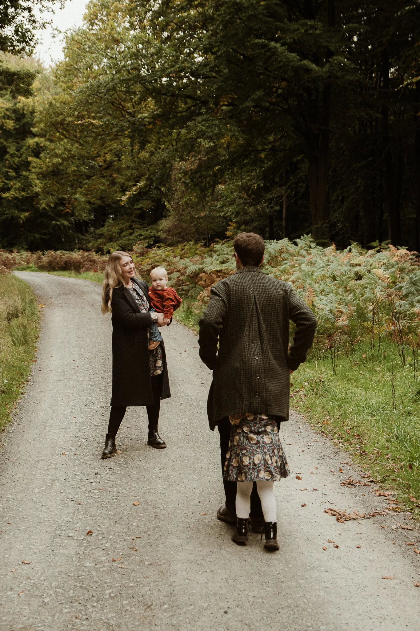 theUNTOLDphoto worcestershire outdoor family milestone photographer