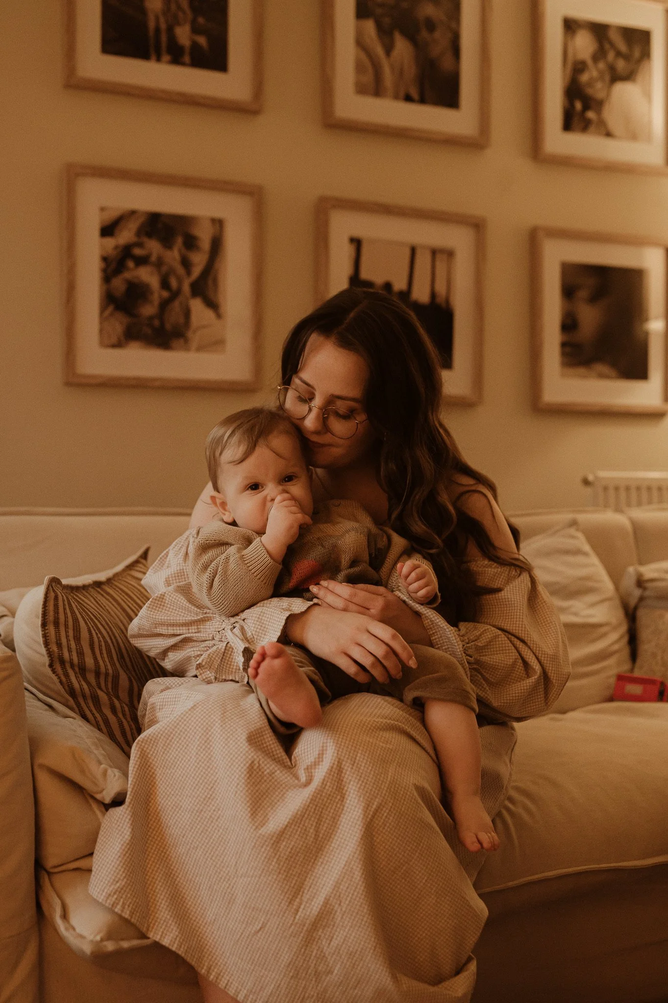 theUNTOLDphoto worcestershire outdoor family milestone photographer