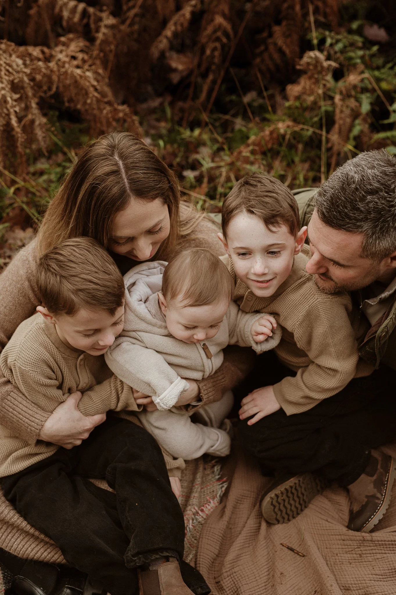 theUNTOLDphoto worcestershire family newborn photographer