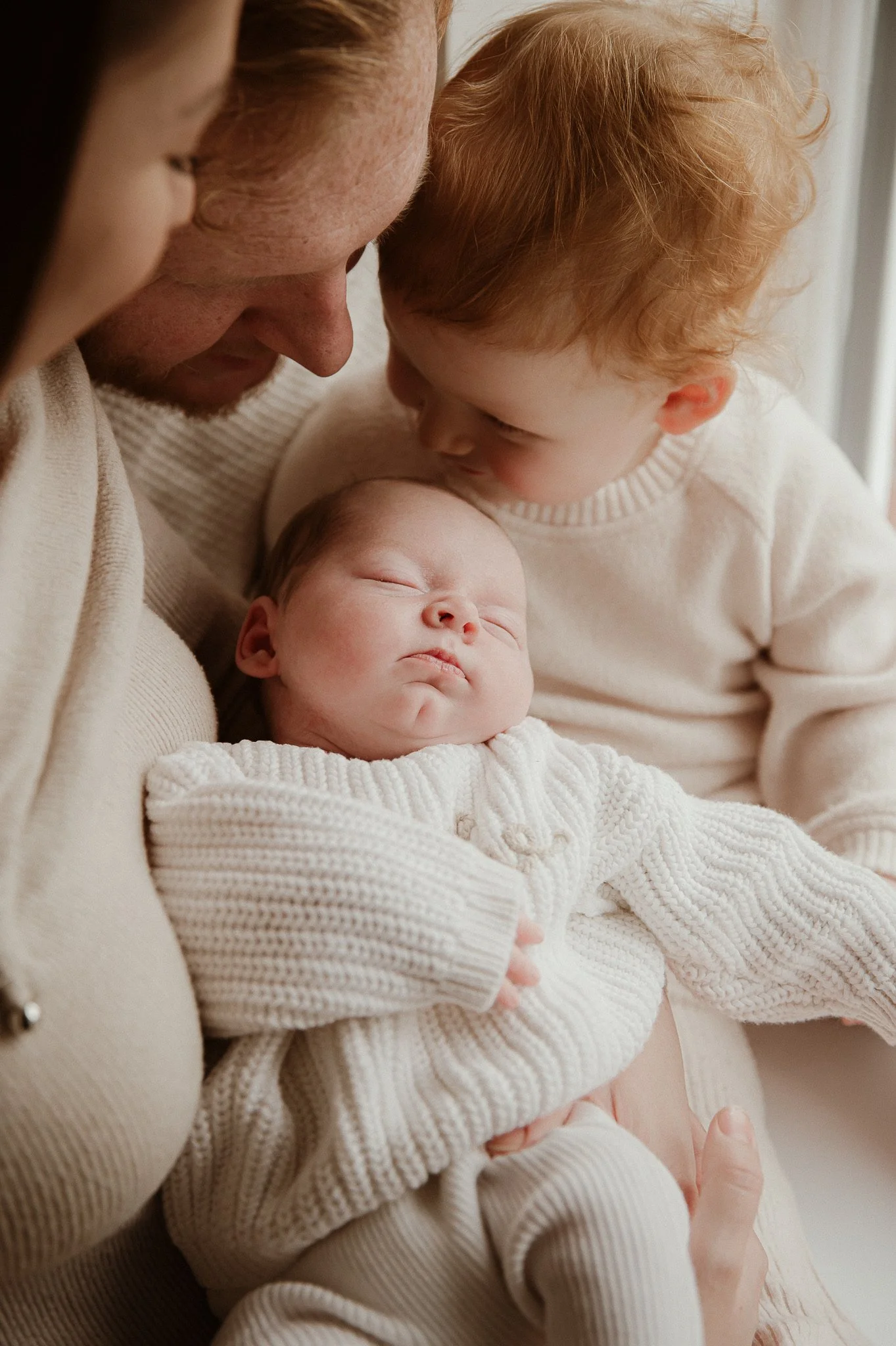 theUNTOLDphoto worcestershire newborn family photographer