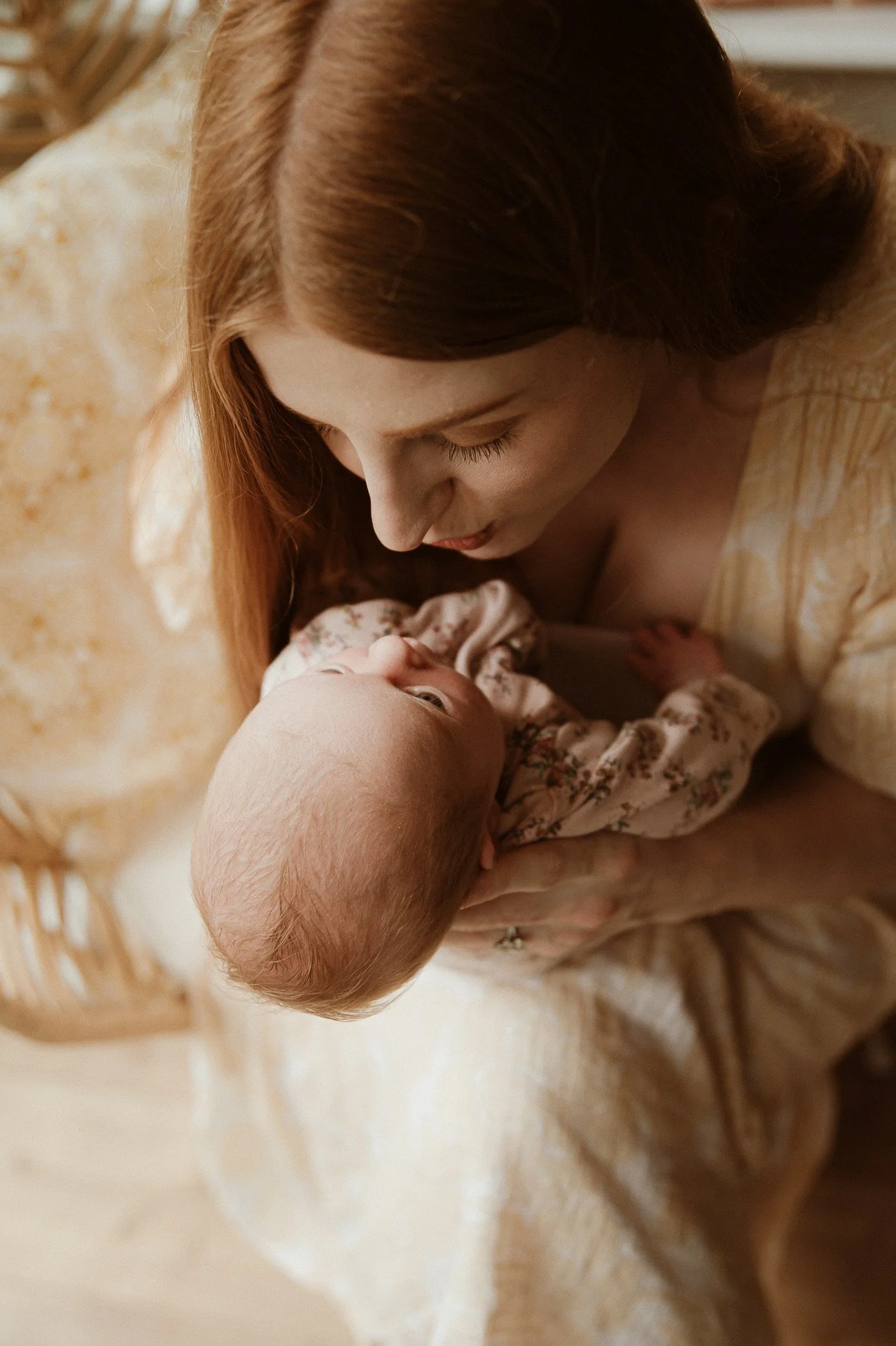 theUNTOLDphoto worcestershire in-home newborn family photographer