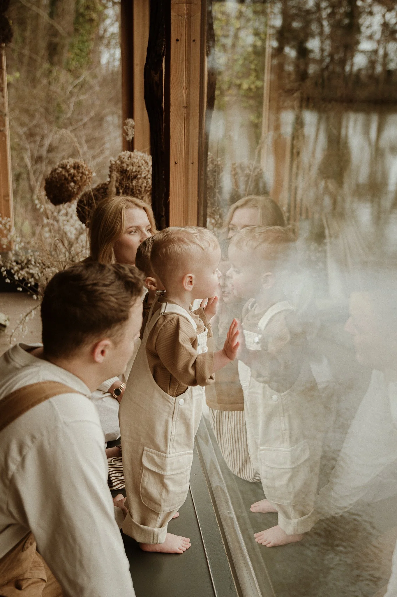 theUNTOLDphoto Worcestershire motherhood family photographer