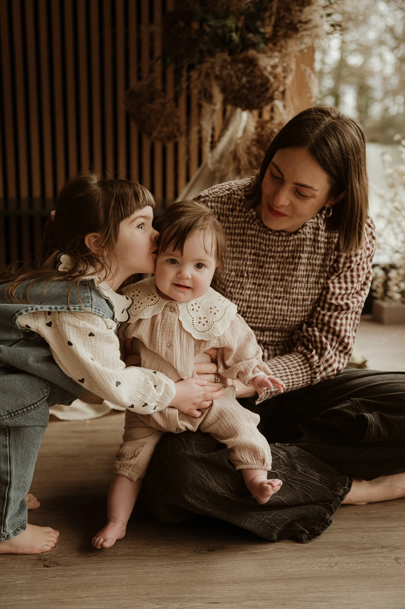 theUNTOLDphoto Worcestershire motherhood family photographer