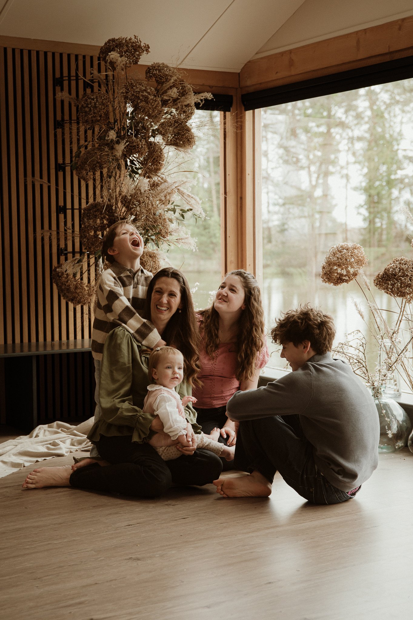 theUNTOLDphoto Worcestershire motherhood family photographer