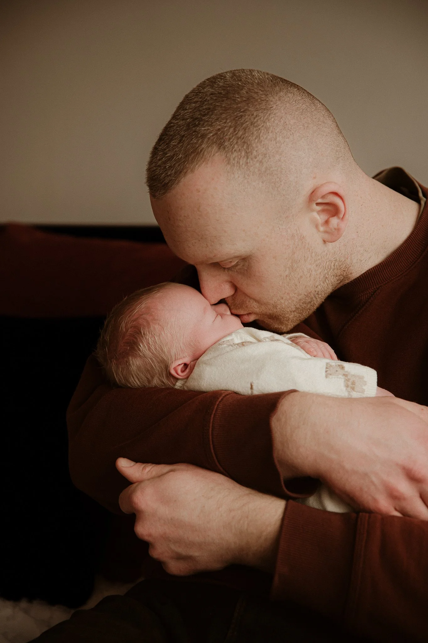 theUNTOLDphoto inhome worcestershire newborn photographer
