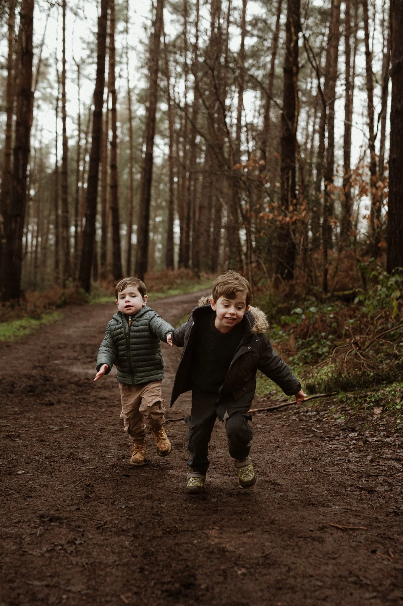 theUNTOLDphoto outdoor forest worcestershire family photographer