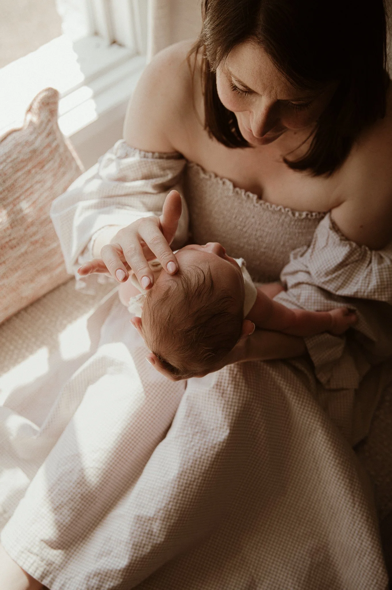 theUNTOLDphoto worcestershire in-home newborn family photographer