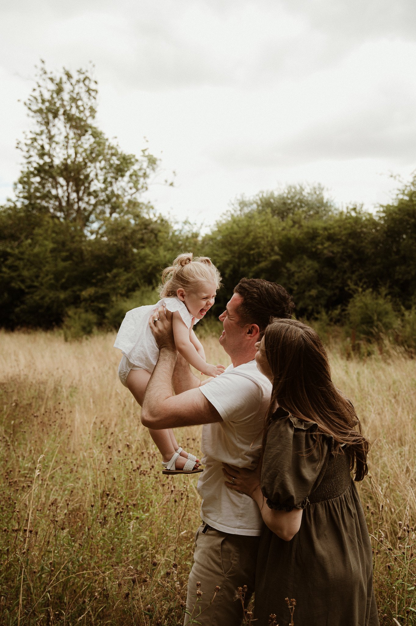 theUNTOLDphoto worcestershire outdoor family photographer