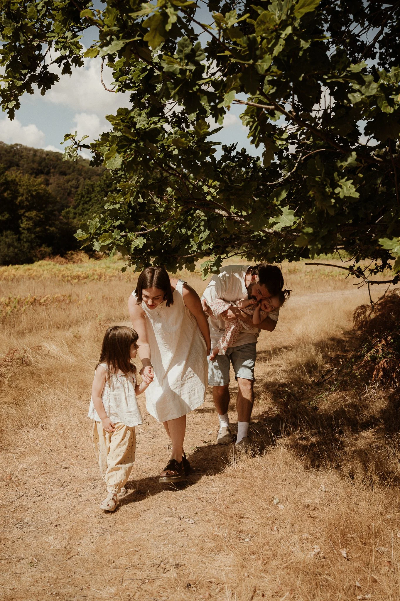 theUNTOLDphoto worcestershire outdoor family photographer