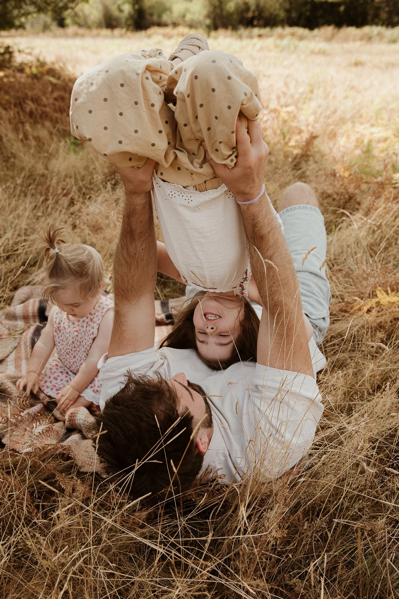 theUNTOLDphoto worcestershire outdoor family photographer
