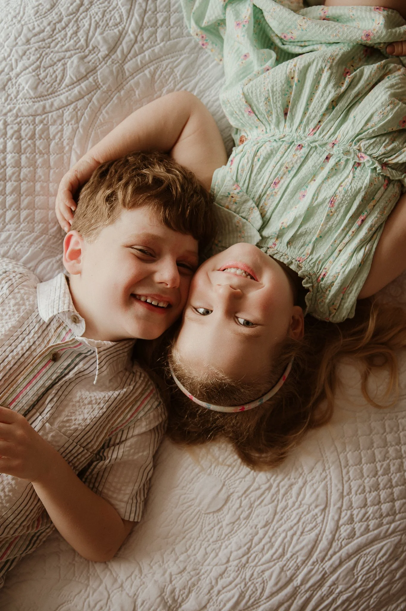theUNTOLDphoto worcestershire in-home newborn family photographer