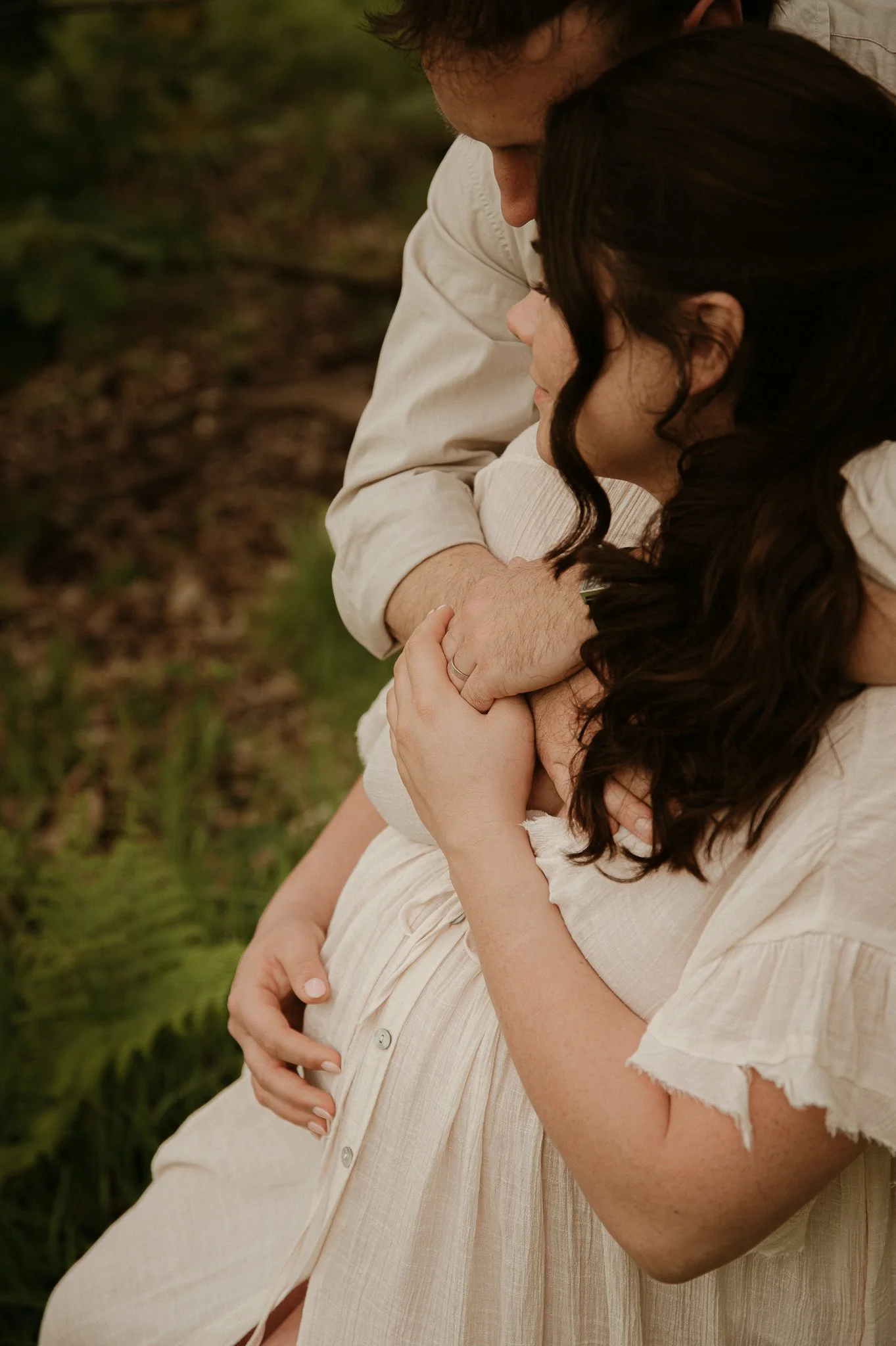theUNTOLDphoto worcestershire outdoor lifestyle maternity photographer