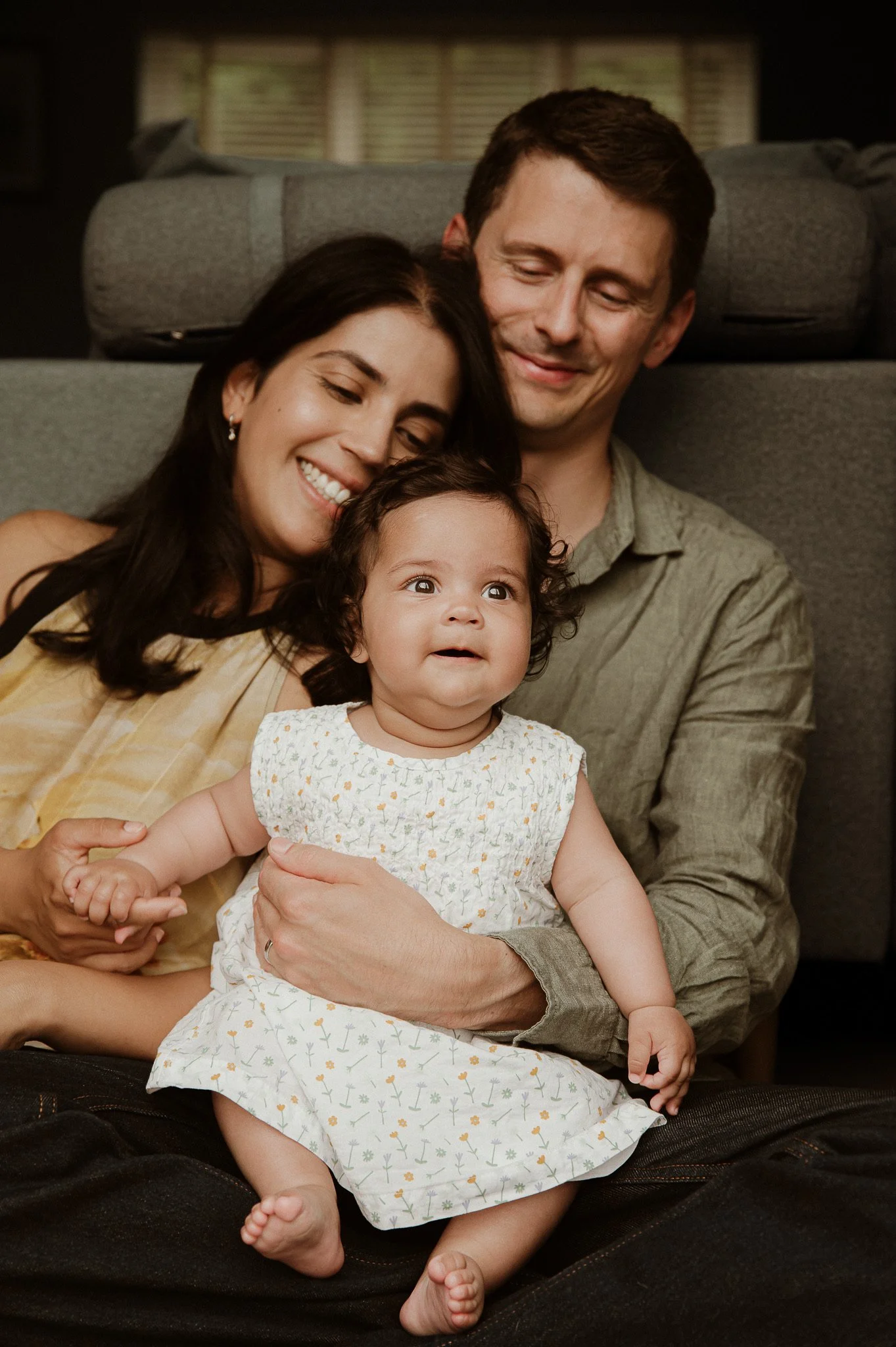 theUNTOLDphoto worcestershire in-home baby family photographer