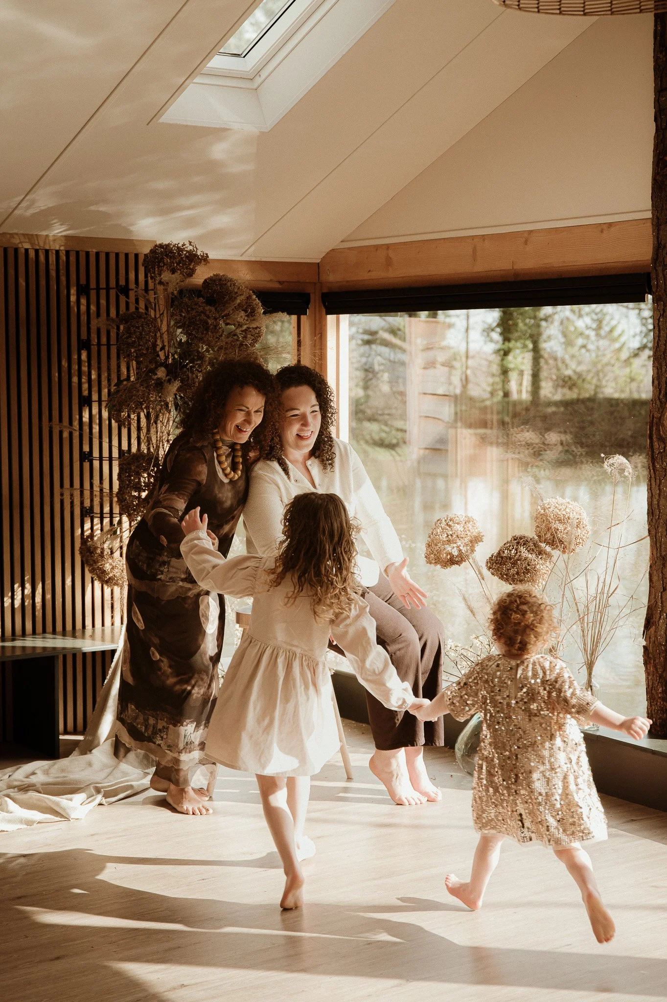 theUNTOLDphoto Worcestershire motherhood family photographer