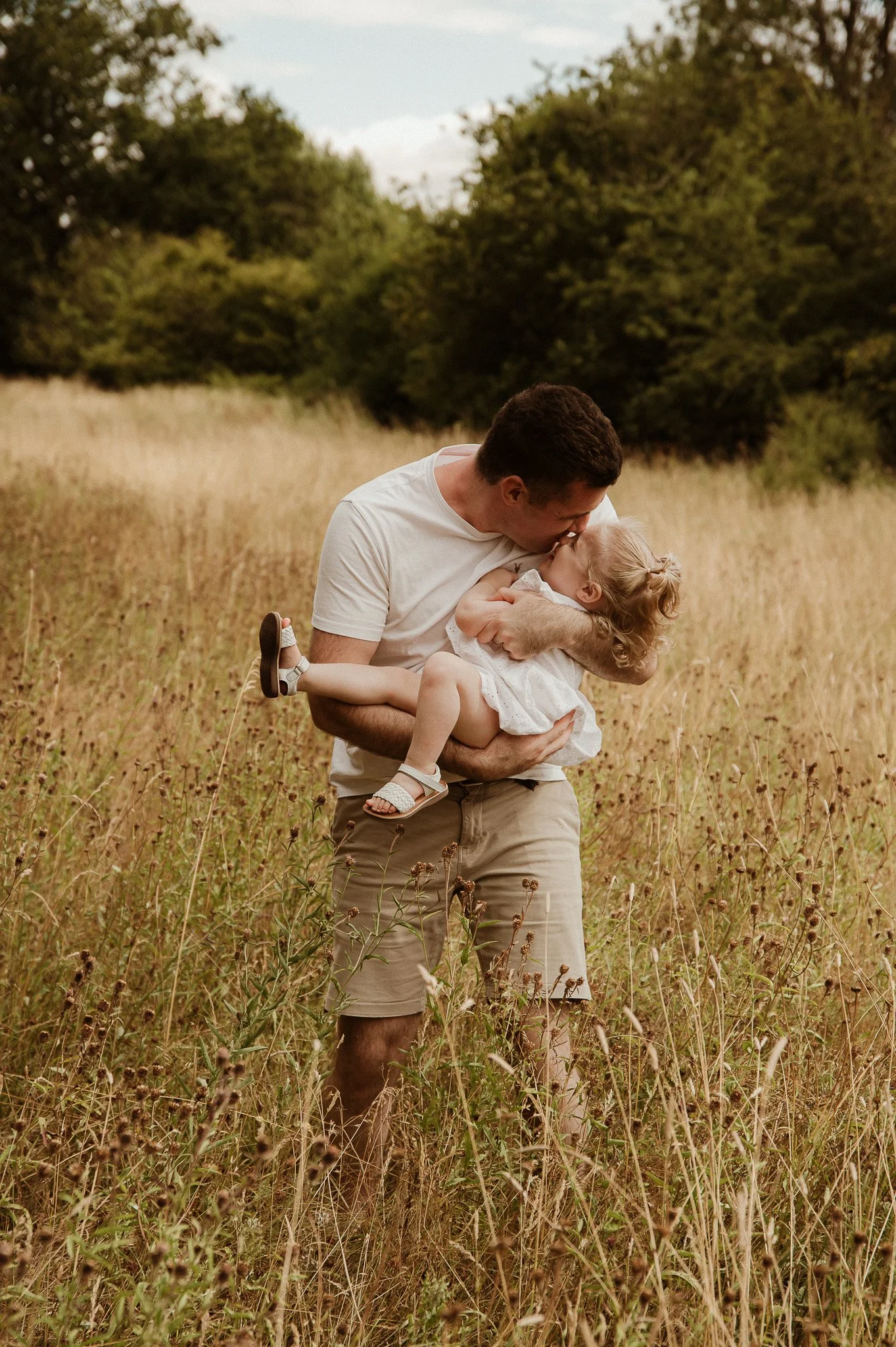 theUNTOLDphoto worcestershire outdoor family photographer