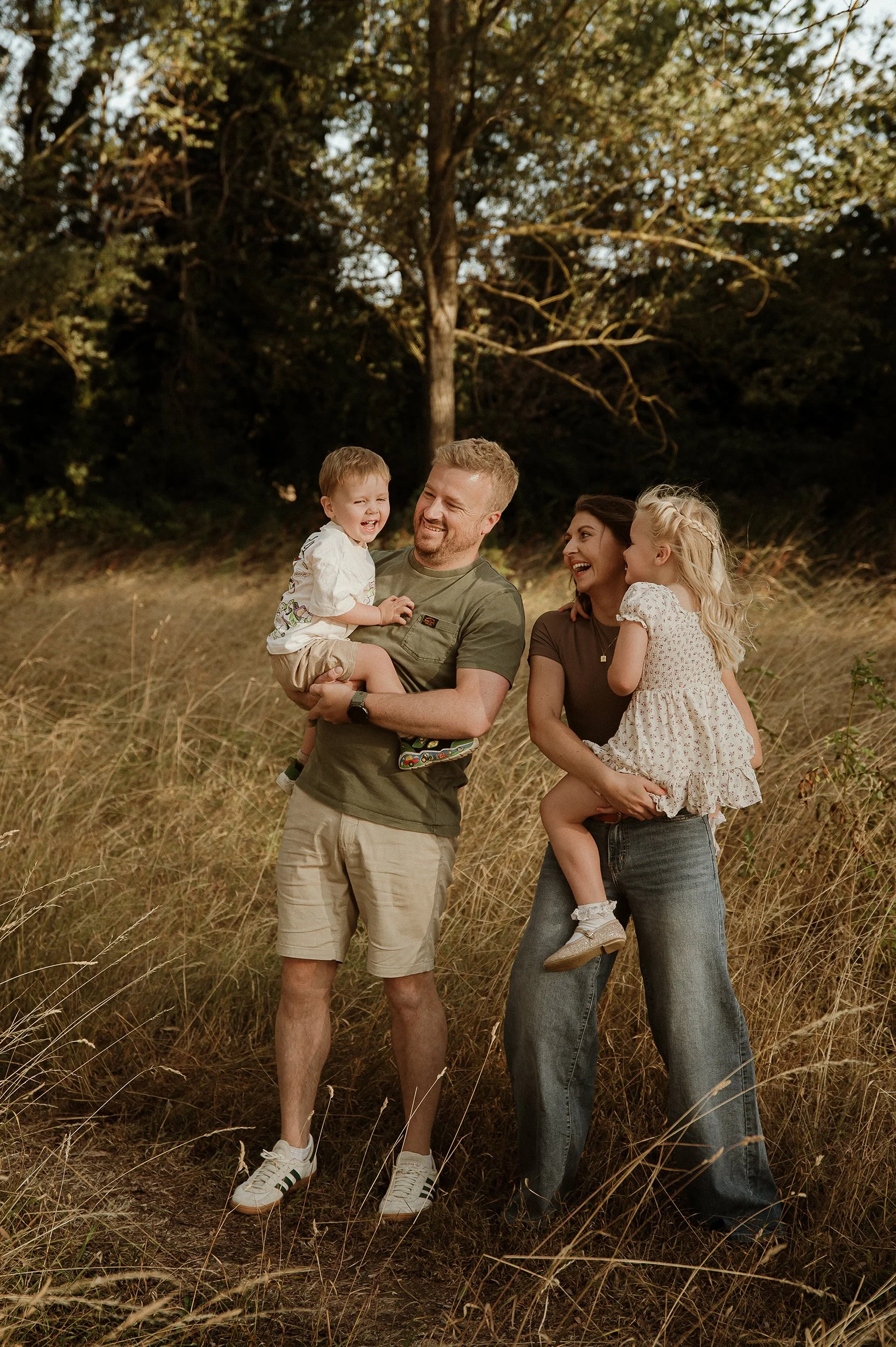 theUNTOLDphotoworcestershirefamilyphotographer-50.jpg