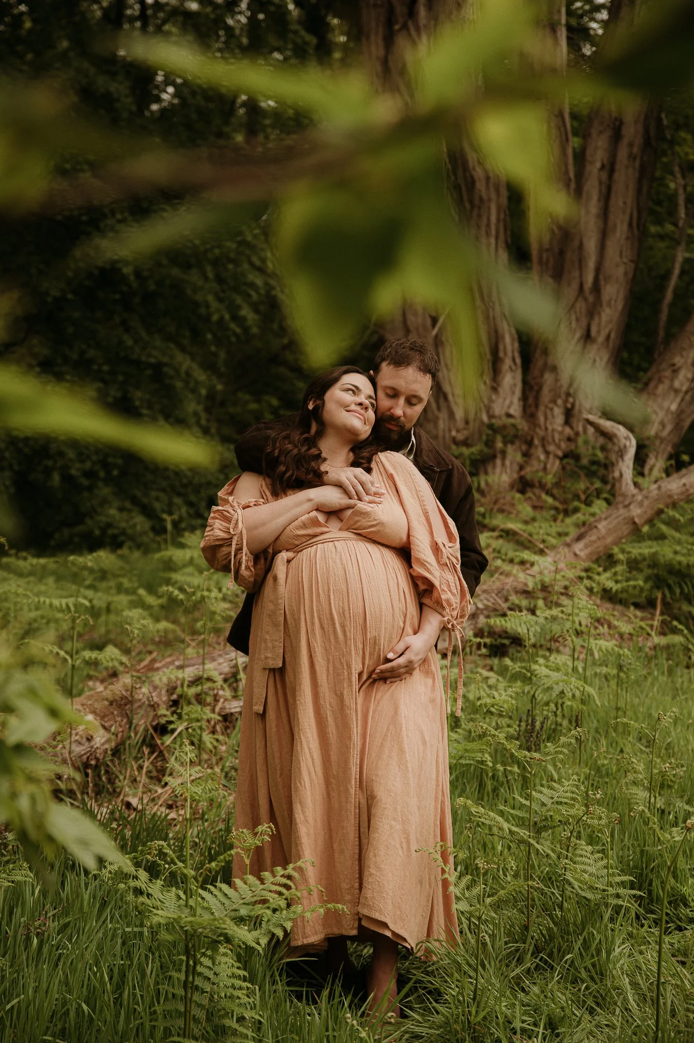 theUNTOLDphoto worcestershire outdoor lifestyle maternity photographer