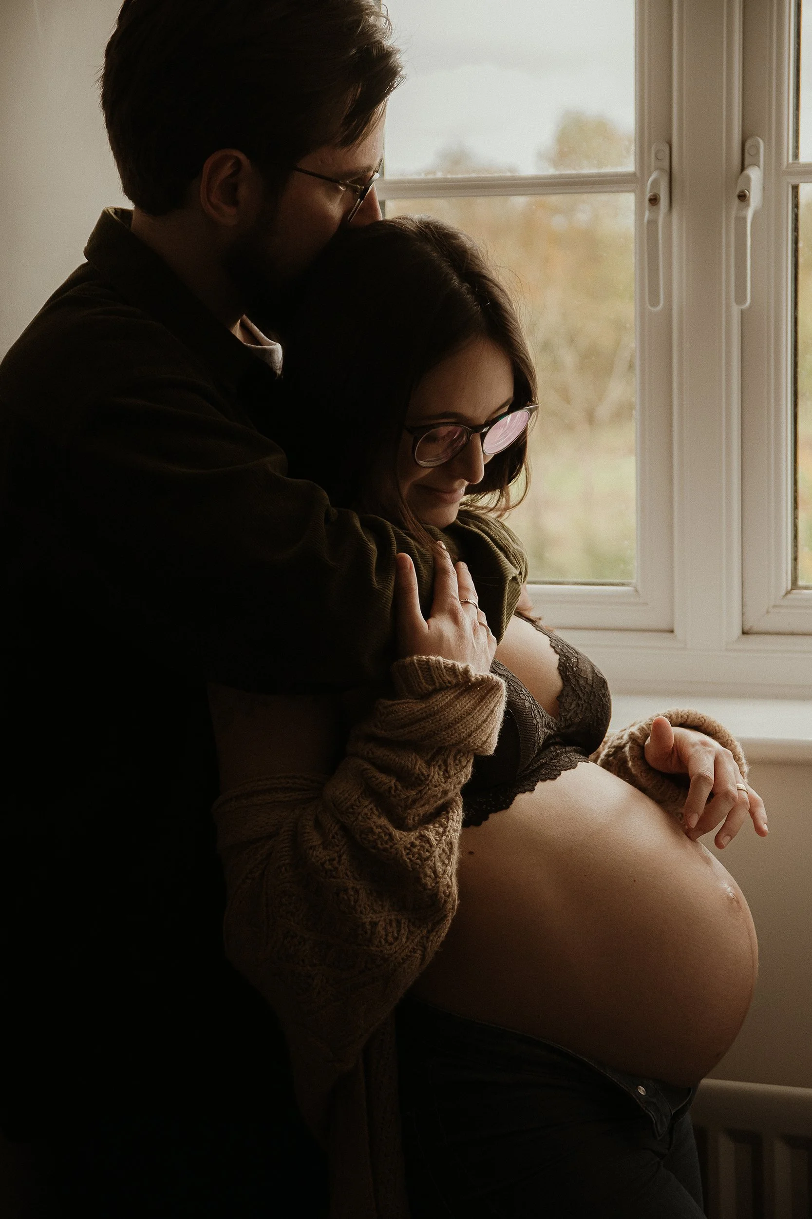 theUNTOLDphoto worcestershire in-home maternity photographer