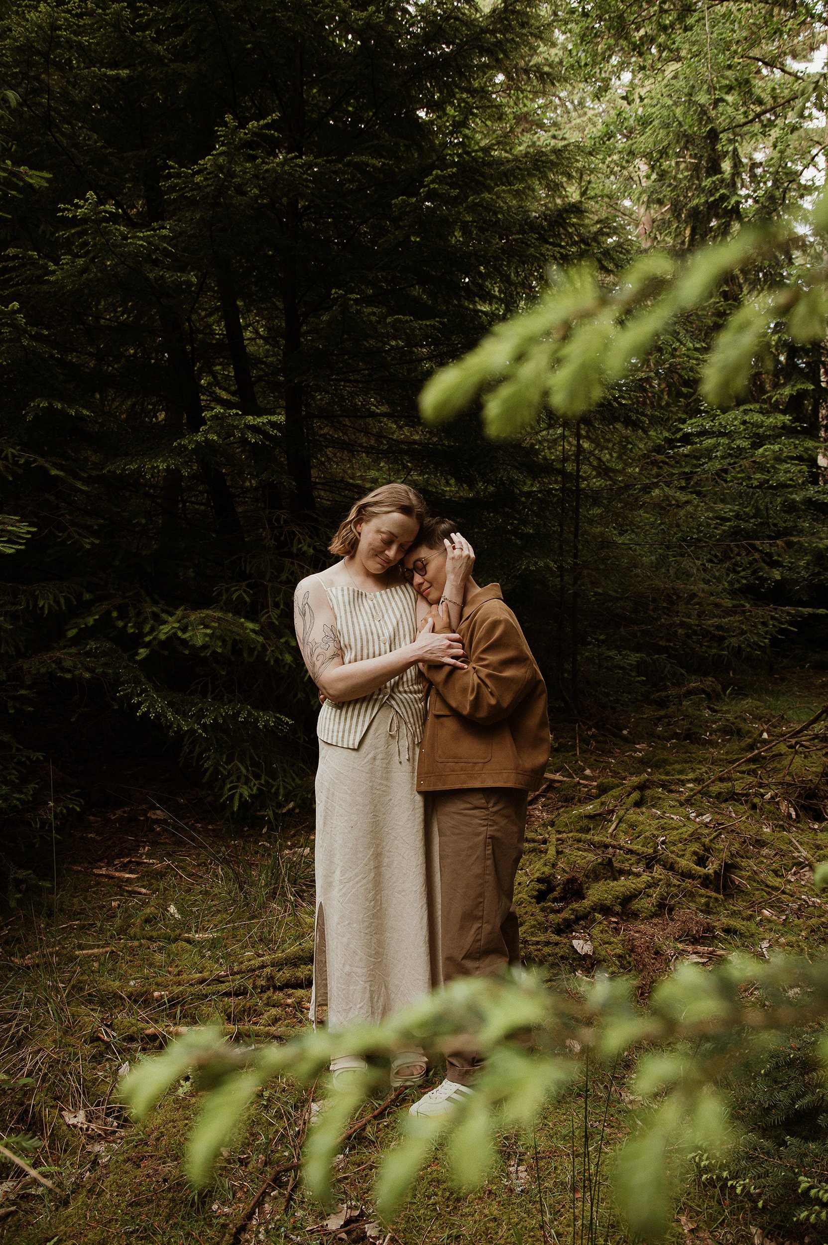 theUNTOLDphotoworcestershireengagementphotographer-53.jpg
