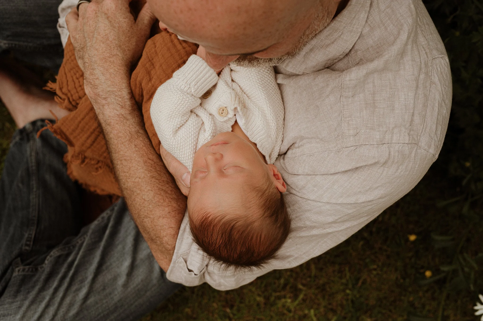 theUNTOLDphoto worcestershire outdoor newborn photographer