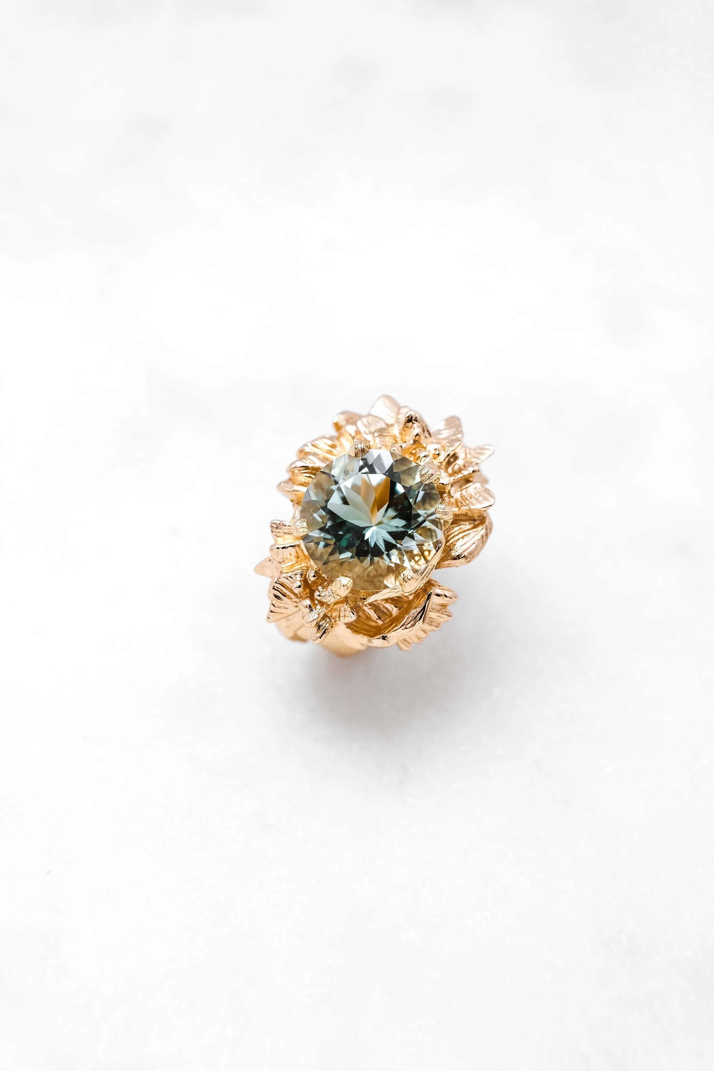 black-alchemy-nymphea-ring-gold-7.jpg