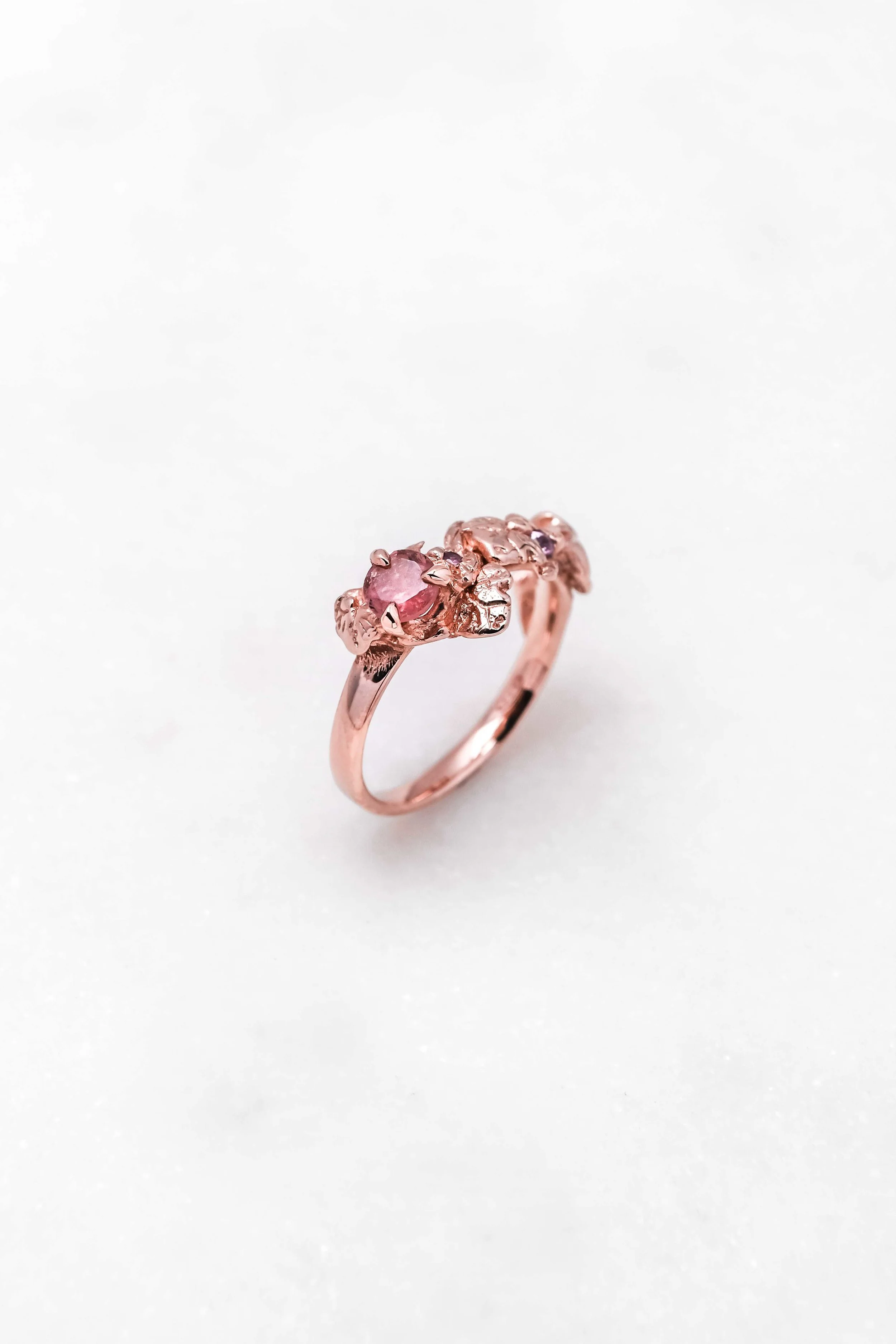 black-alchemy-vinea-ring-rose-gold-1.jpg