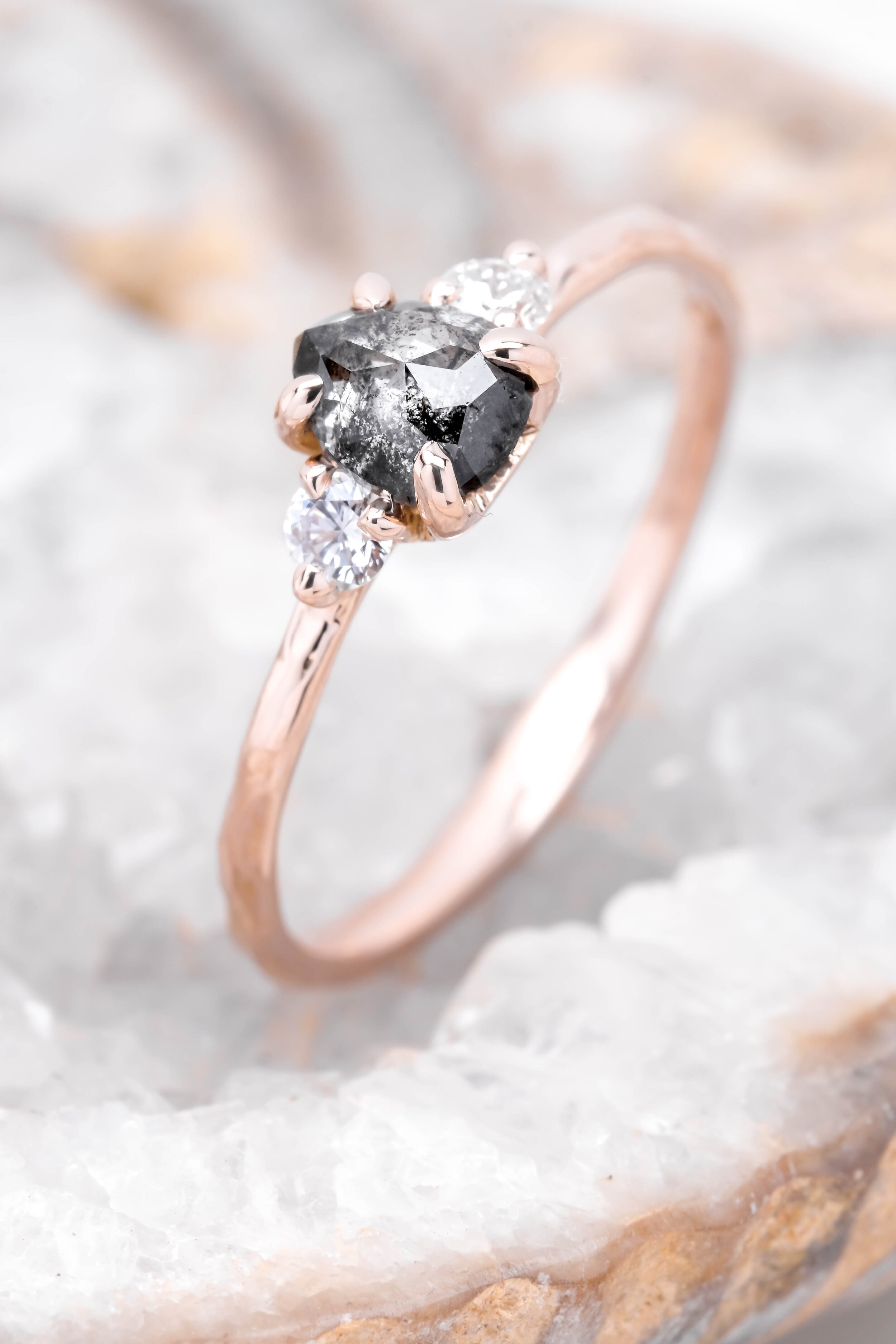 the-black-alchemy-jewelry-alchemia-ring-diamond-salt-pepper-gold-7.jpg