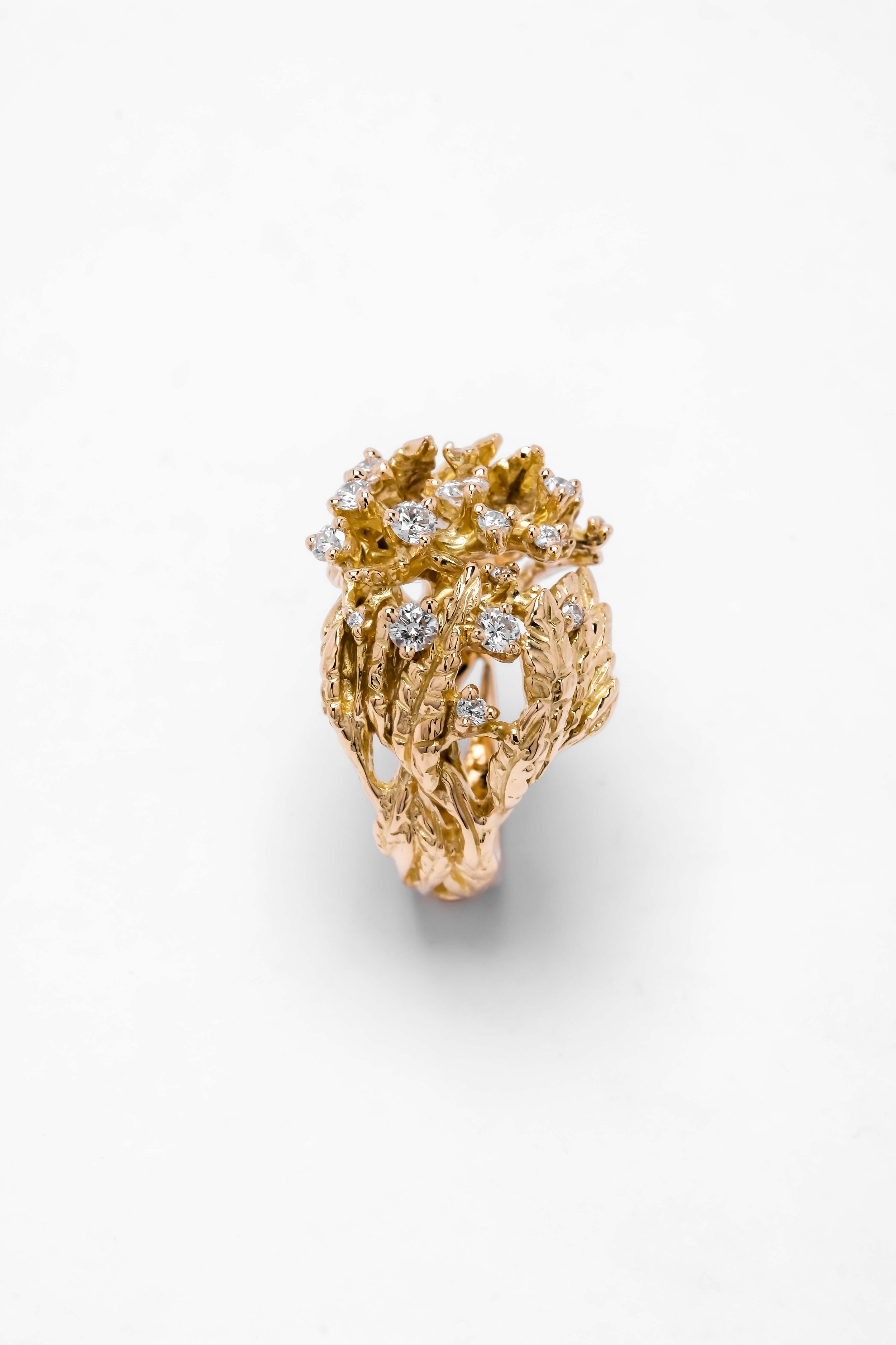 the-black-alchemy-jewelry-sureau-ring-gold-diamonds-3.jpg