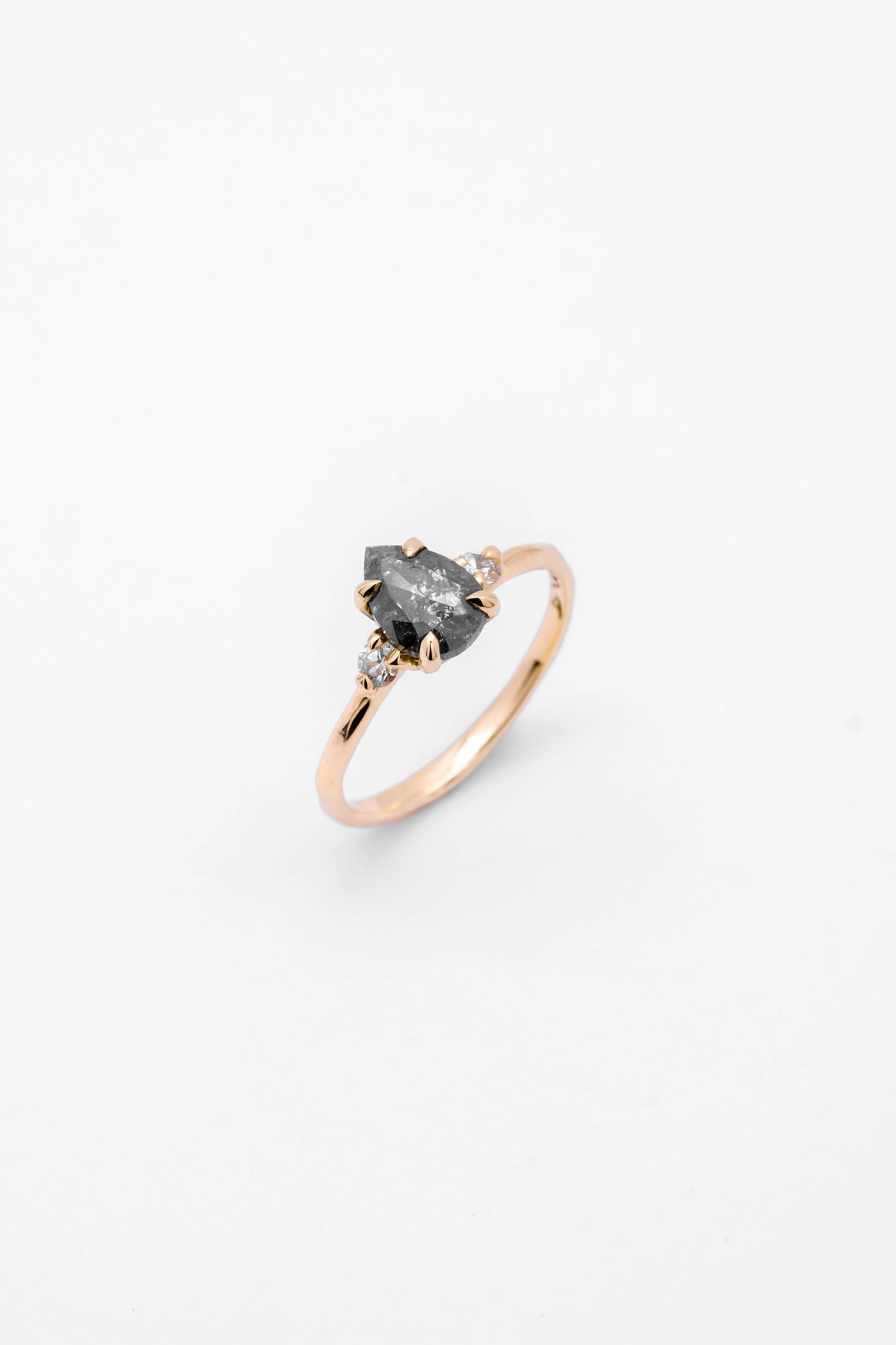 the-black-alchemy-jewelry-alchemia-ring-salt-and-pepper-diamond-1.jpg