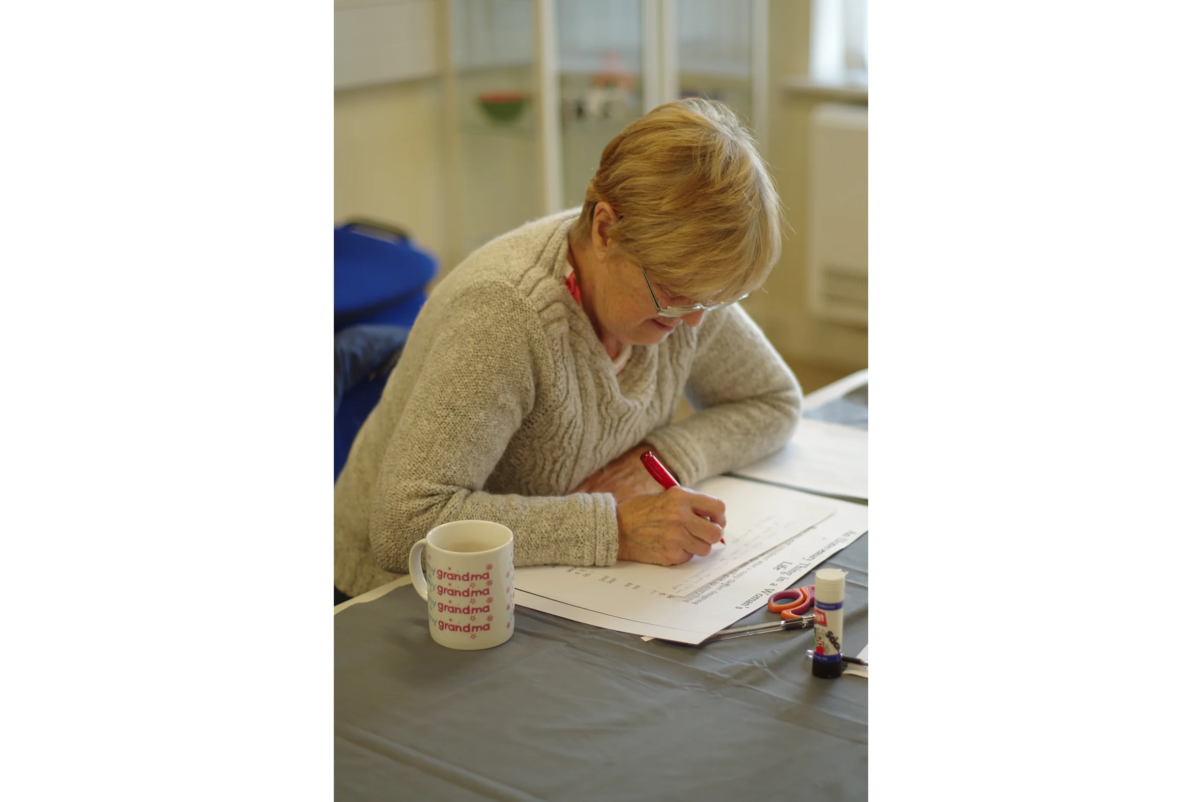 Writing workshop exploring Bournville College archive material with community group 'The other side of the door'