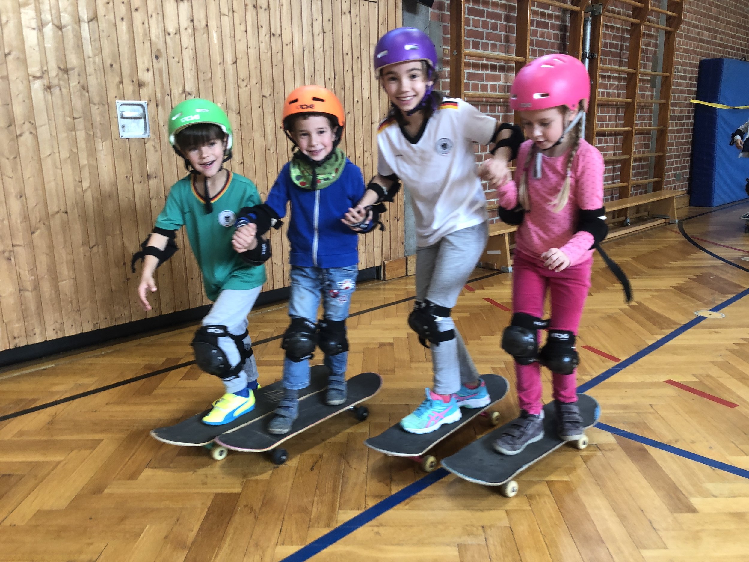 Skateboardkurs München-Schwabing.JPG